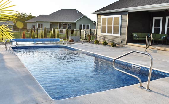 Michiana-Swimming-Pools-Pool-1.jpg